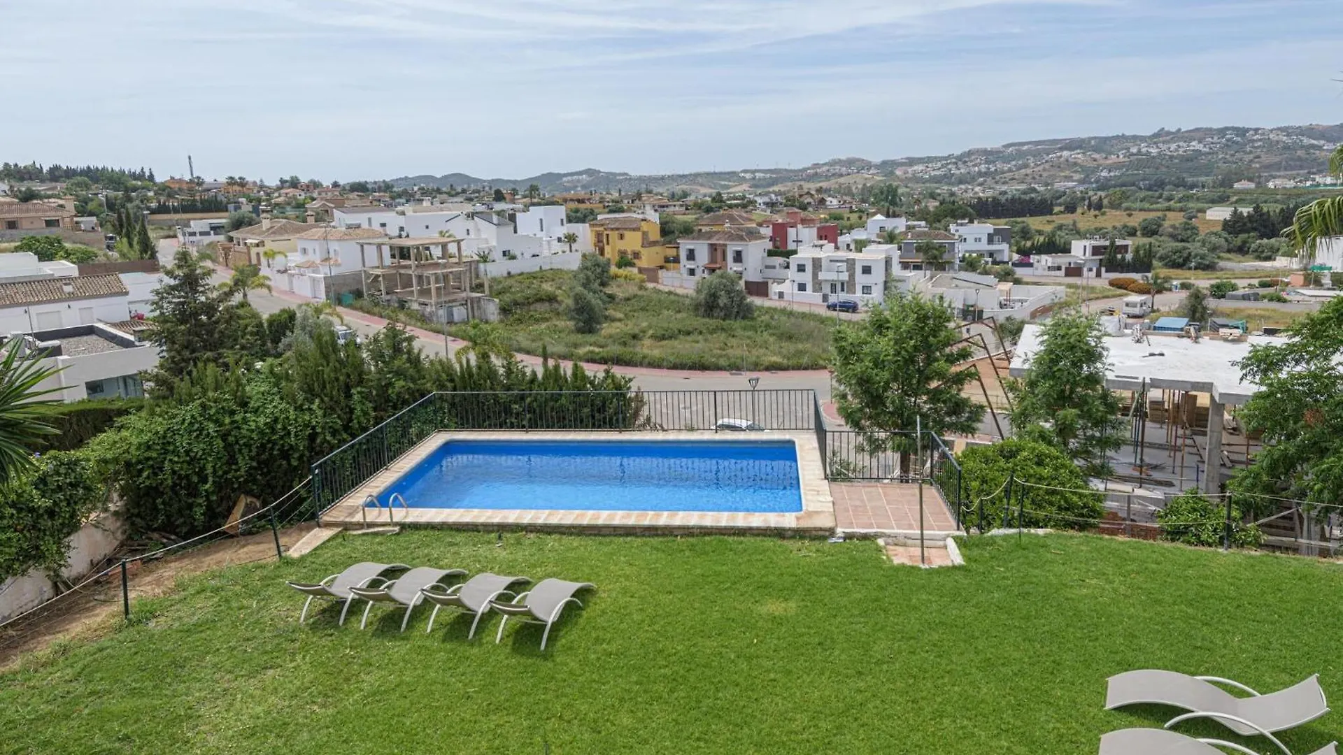 Villa Paisible - Villa With Private Pool In Mijas Santa Fe de los Boliches Spain
